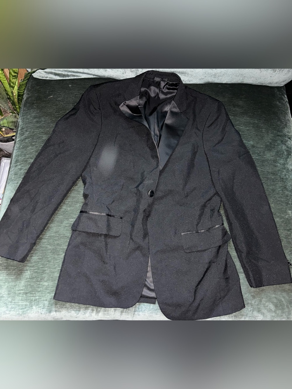 Classic Black Men's Blazer - Tailored Single-Button Jacket